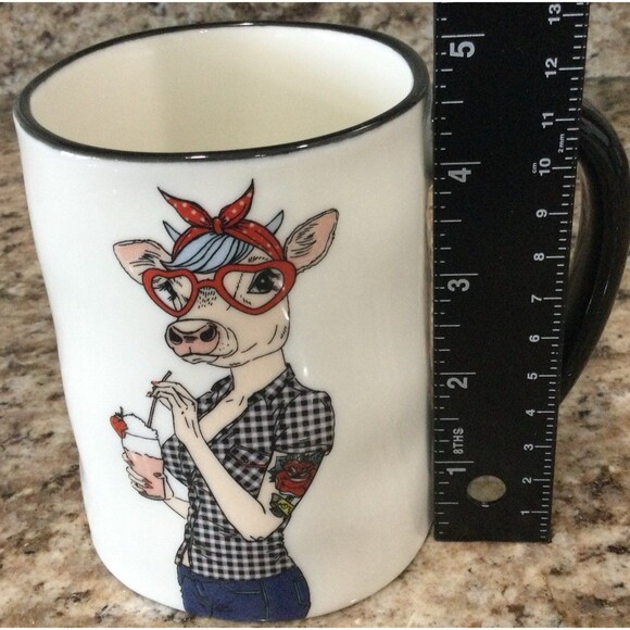 Signature Housewares Hipster 16 oz. Girl Cow with Glasses Mug. LNWOT - Picture 8 of 9